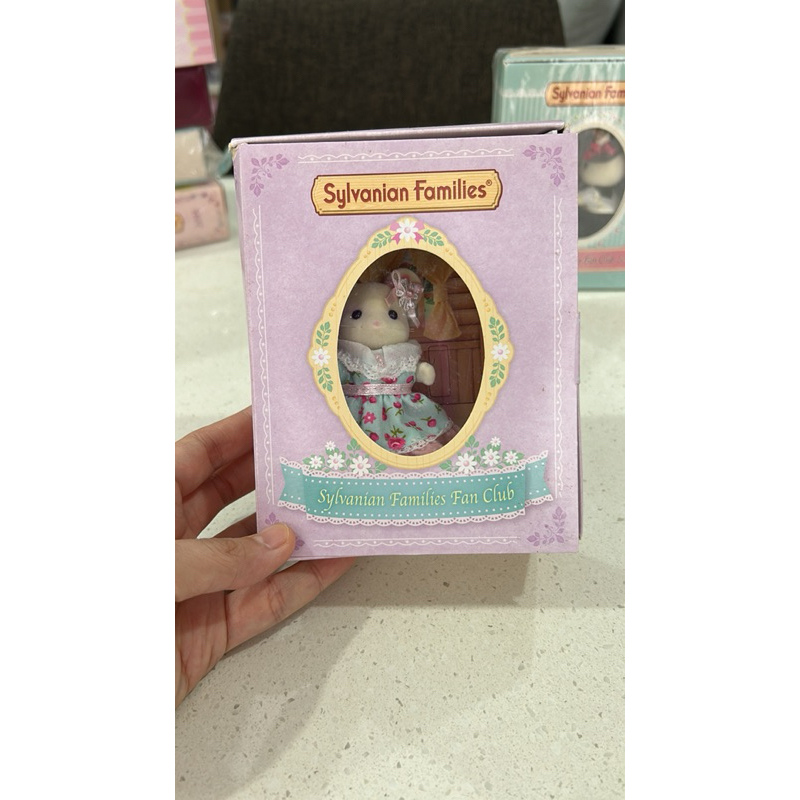 Sylvanian figur fans club preloved like new