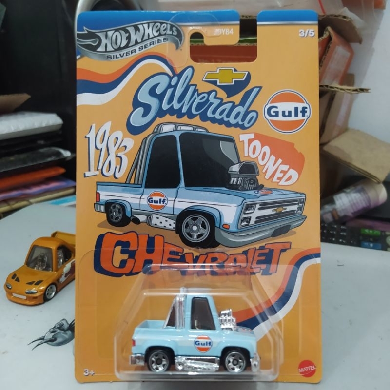 hotwheels toon'd 83 chevy silverado- hotwheels tooned 83 chevy silverado gulf- hotwheels 83 chevy si