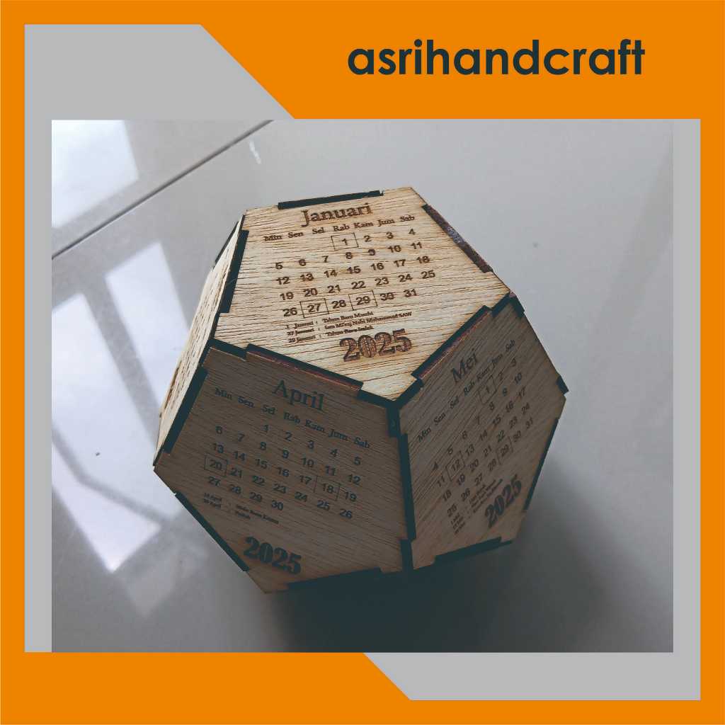 

KALENDER 2026 / SOUVENIR / KALENDER KAYU