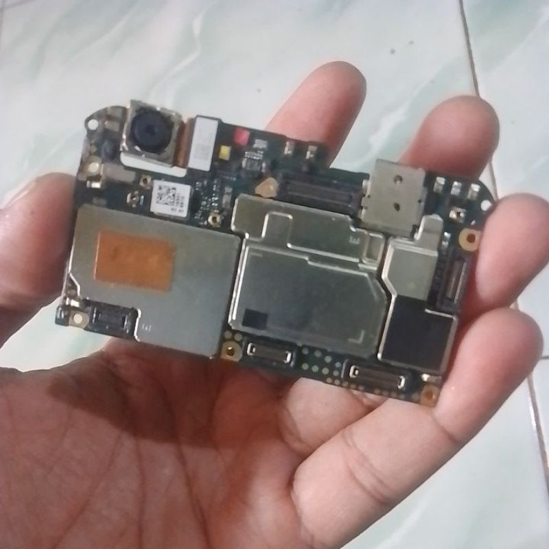 mesin Oppo f1s normal ram 3 mulus  tapi ada pola