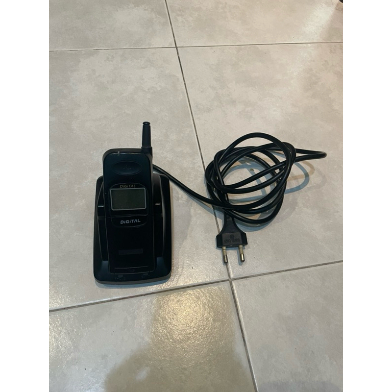 Telepon Jadul Hanya Untuk Pajangan Saja