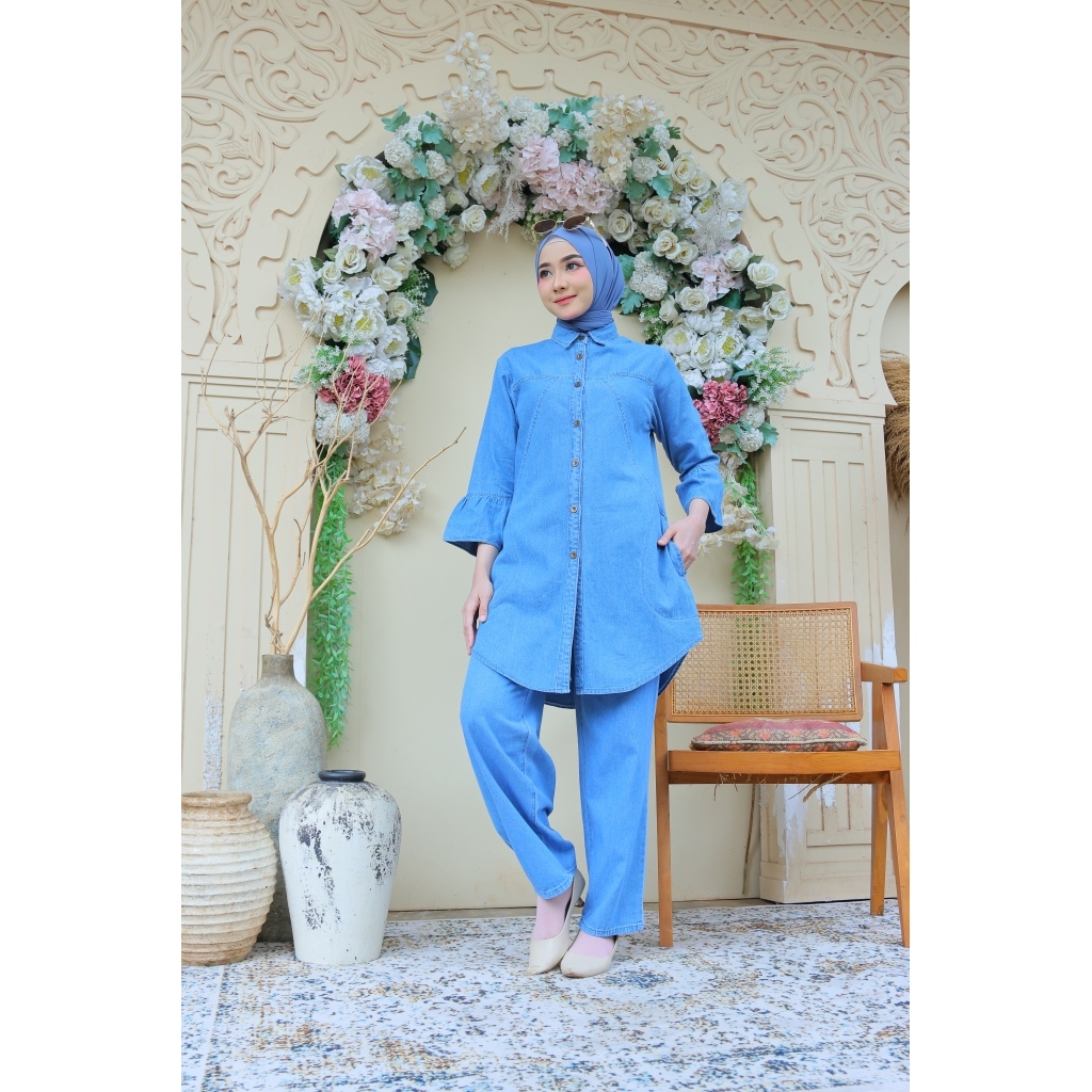Lovilla fashion tunik jeans pendek lengan kerut 7/8 warna biru muda ukuran m,l,xl,xxxl / tunik jeans