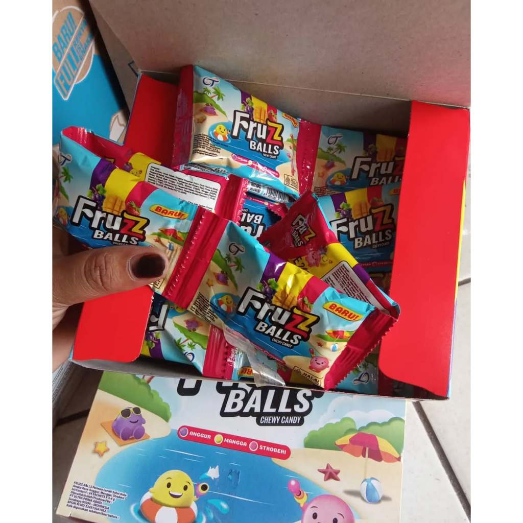 

FRUZZ BALL (isi 24 pcs)