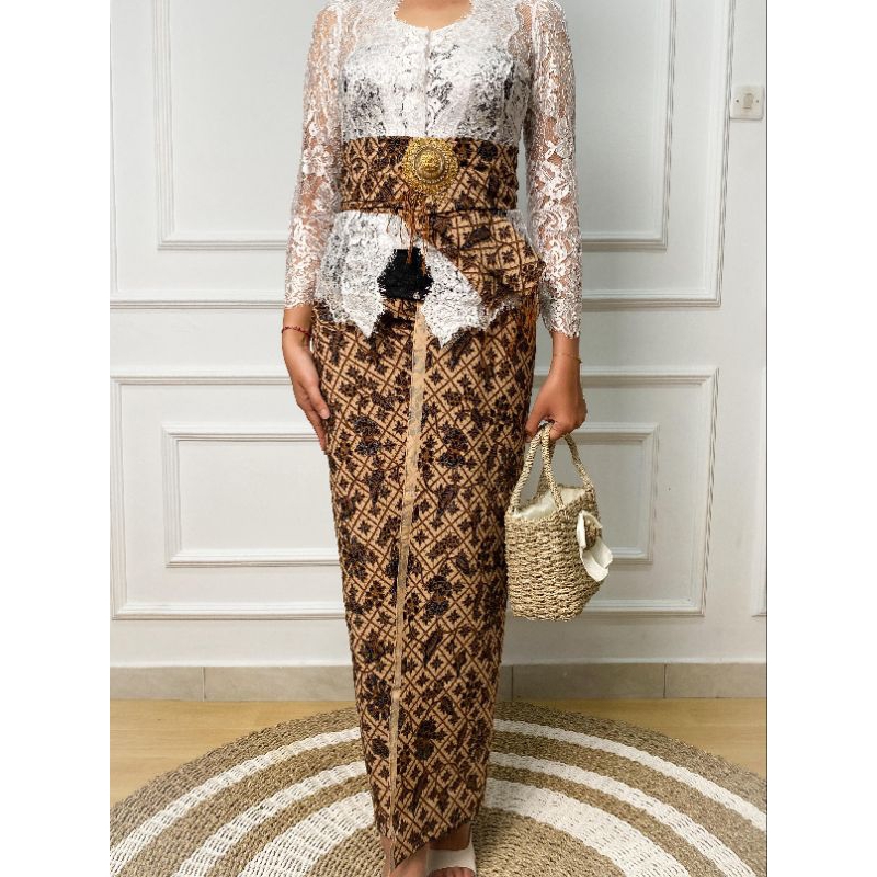 Kamen Sutra Paris Motif Batik