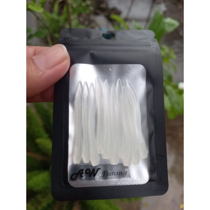 SOFTLURE AJING 4 cm (GID)