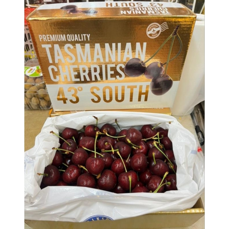 

Buah Ceri Tasmanian Gold 43 South Promo Size 30-32 / Box 2Kg