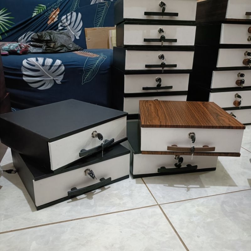 Laci Meja Laci Sekat 5 Laci Sekat lima Laci Portable