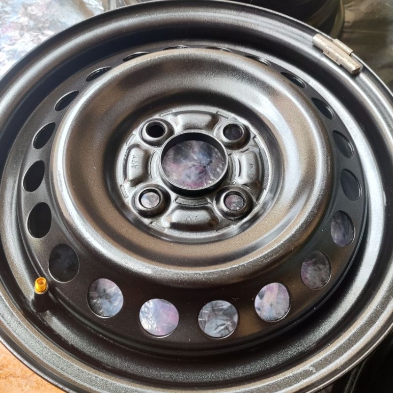 Velg Kaleng Mobil Bekas Sudah Repaint R14 PCF 4x 100 mm