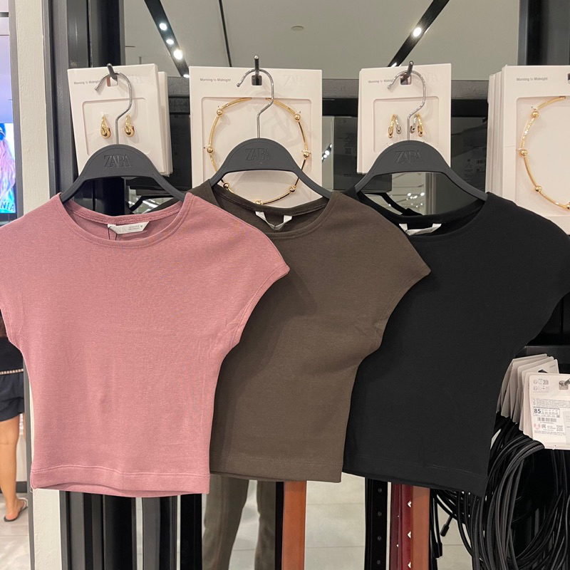 Kaus T-shirt Knit ZARA Women Jastip (jasa titip)