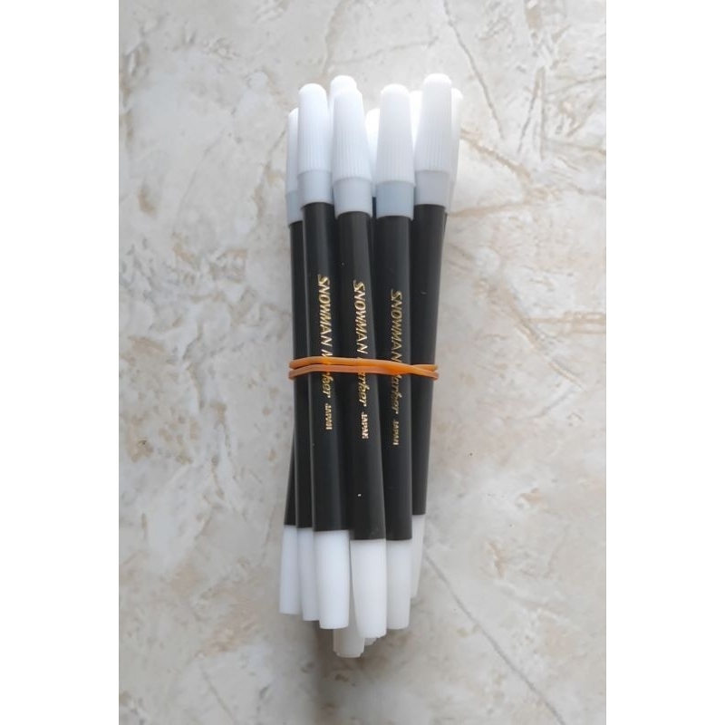 

Spidol snowman Hitam / 12 Pcs