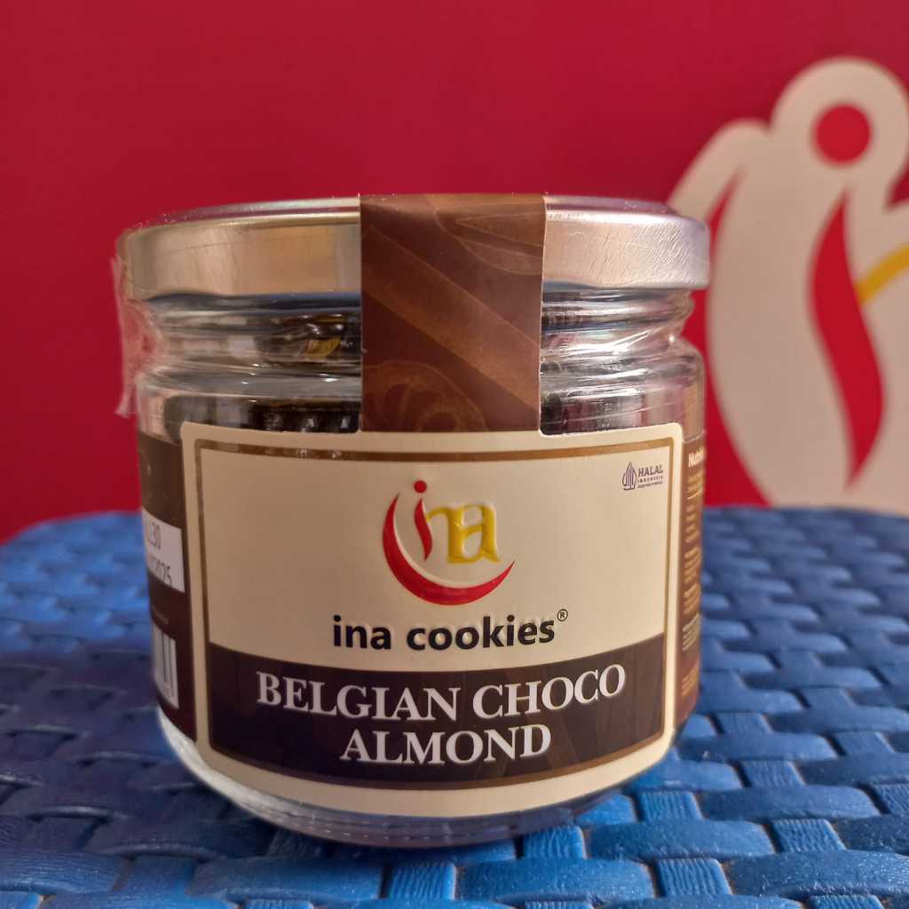 

Belgian Choco Almond (Putra Fakhri) - Kue Kering Premium Toples Jar by Ina Cookies