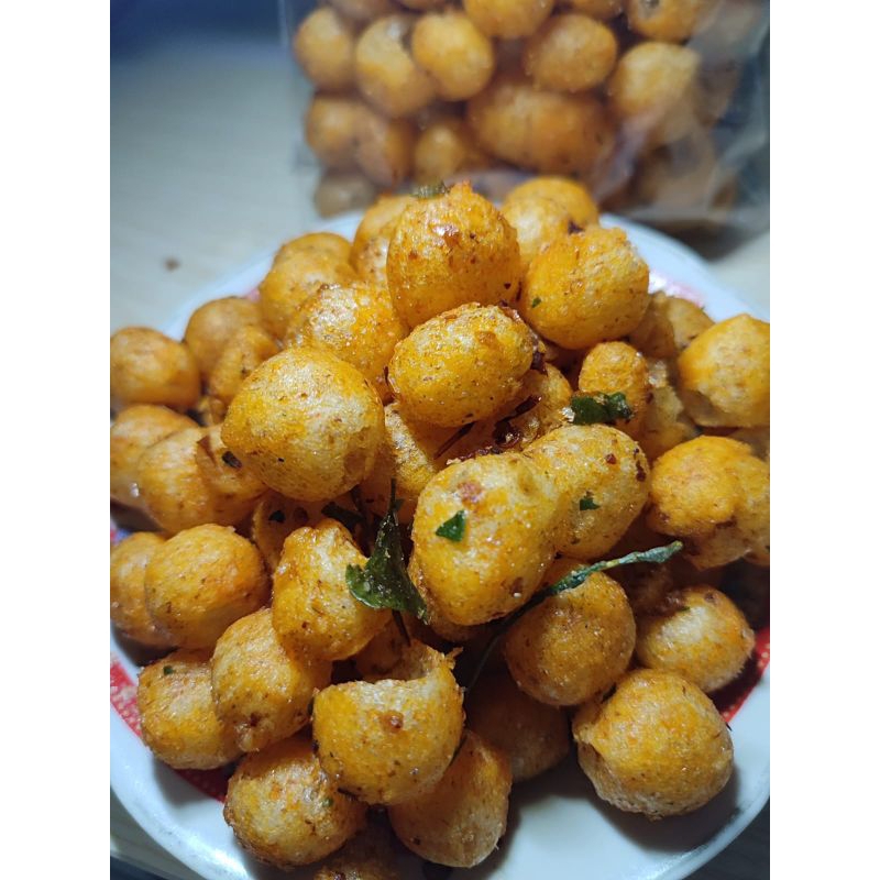 

Cimol Bojot Kering pedas daun jeruk 100gr