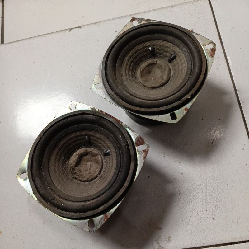 Speaker 4 inch Bekas Grand Bazzoke