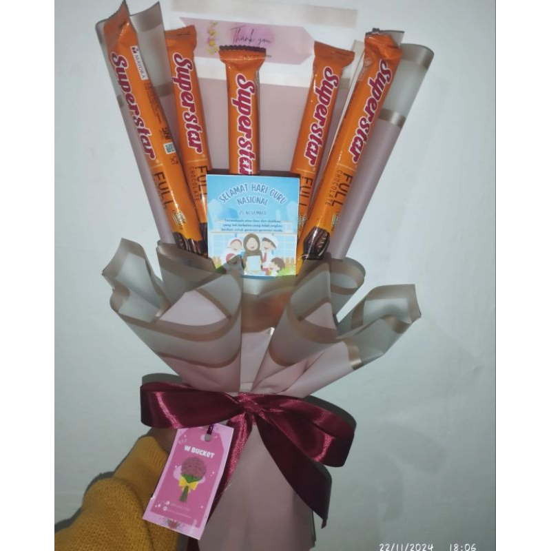 

BUCKET SNACK BUCKET BUMBU BUCKET UANG BUCKET WISUDA FREE KARTU UCAPAN