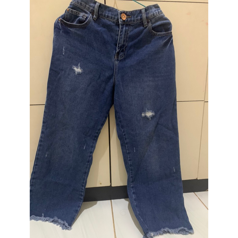 preloved celana jeans merk C2