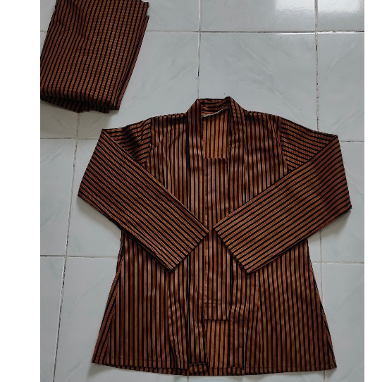 Atasan Baju Lurik Wanita Warna Coklat