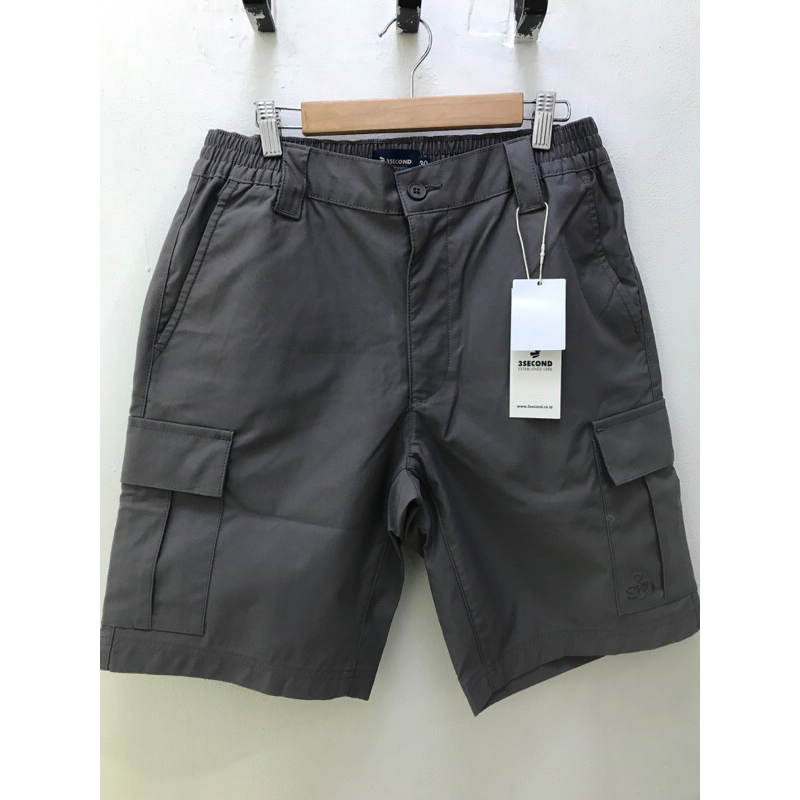 SECOND Celana Pendek Cargo Abu-abu
