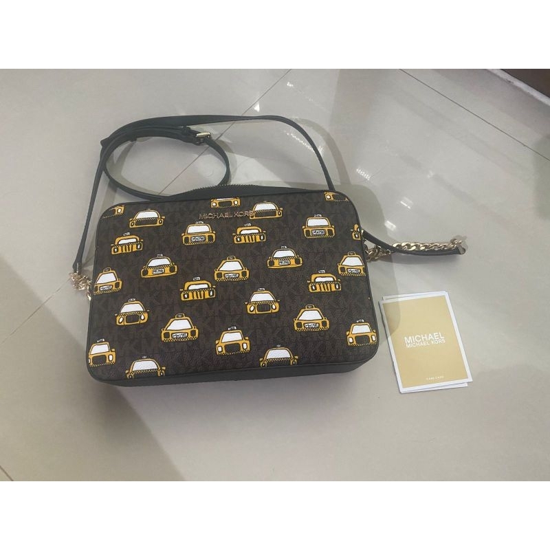 michael kors sling bag