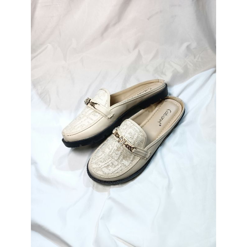 Cabaret - Sendal Slop Wanita/Sandal Slip On Wanita