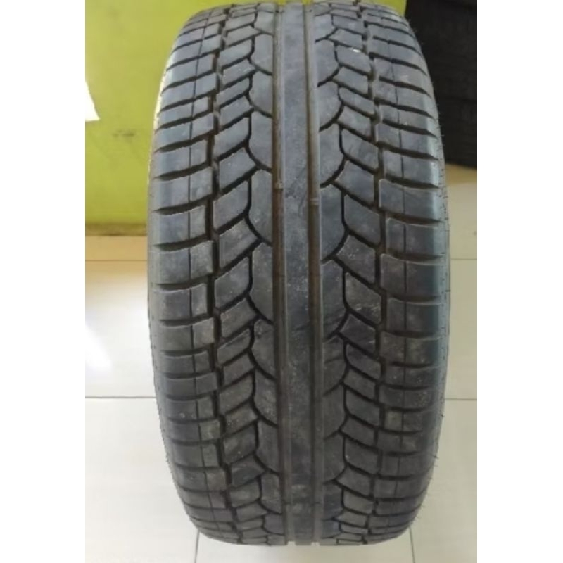 ban mobil Ring 22 ban mobil merek Achilles ring 285/45 22