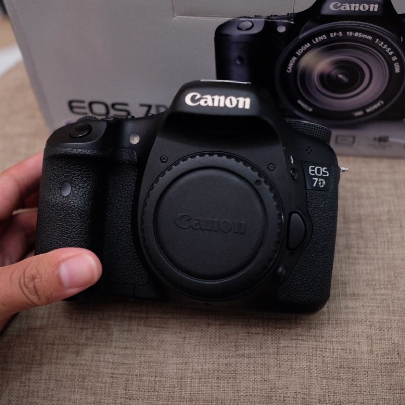 KAMERA CANON 7D ✅ DSLR CANON 7D KAMERA CANON 7D