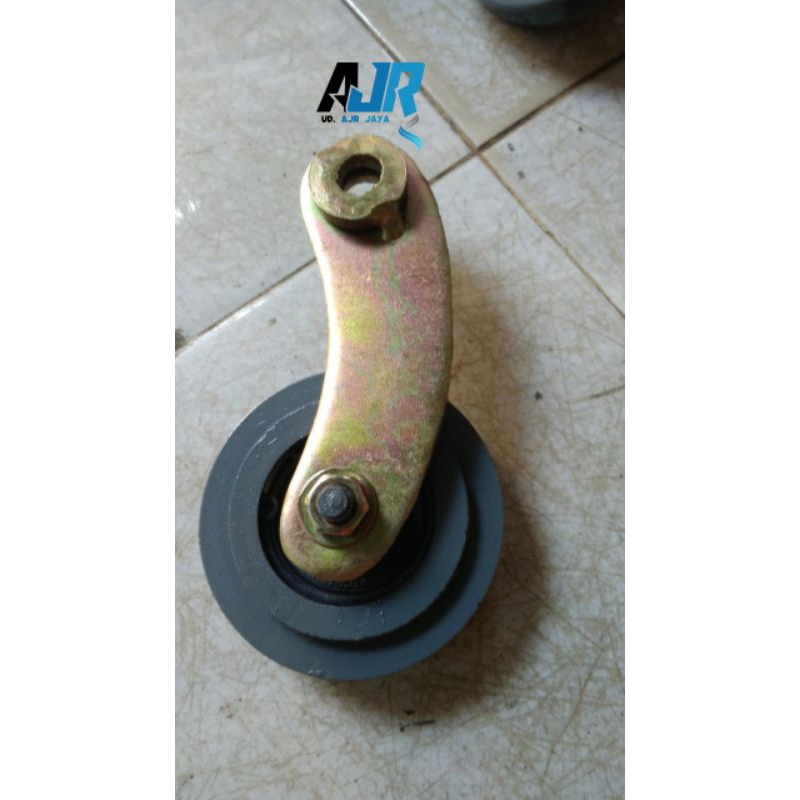 pulley tension rd 85 / komponen traktor