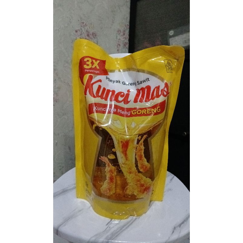 

minyak goreng kunci mas 2L