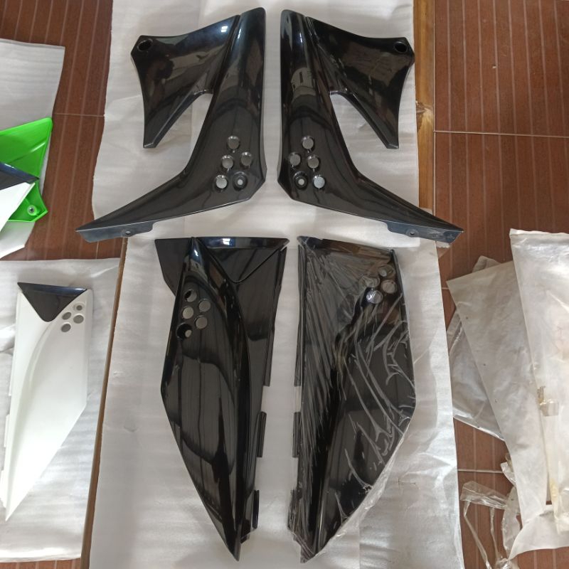 CUCI GUDANG COVER KOVER COFER BODY SET KLX 150 S L DAN KLX 150 DTRACKER LAMA ORIGINAL ASLI BARU