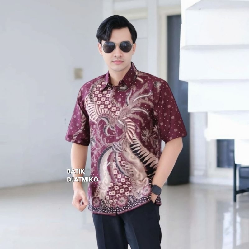 Kemeja Hem Batik Pria Regular Jumbo Furing Lengan Pendek Merah Maroon