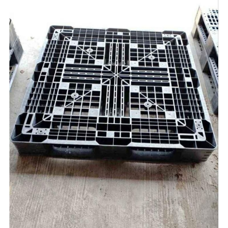 

Palet Plastik 110x110x12