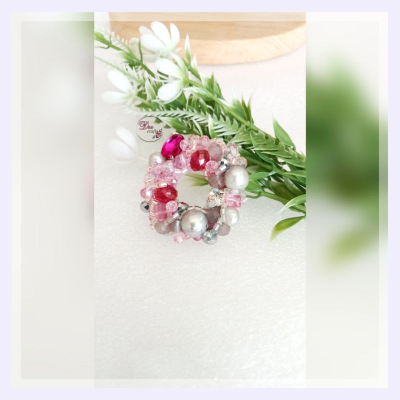 bros mutiara / bros handmade /bros jahit