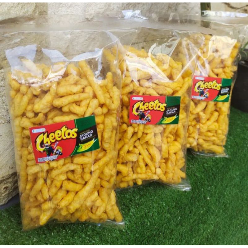 

Cheetos Pentung Jagung Snack Branded Kemasan Plastik Berat 230gr