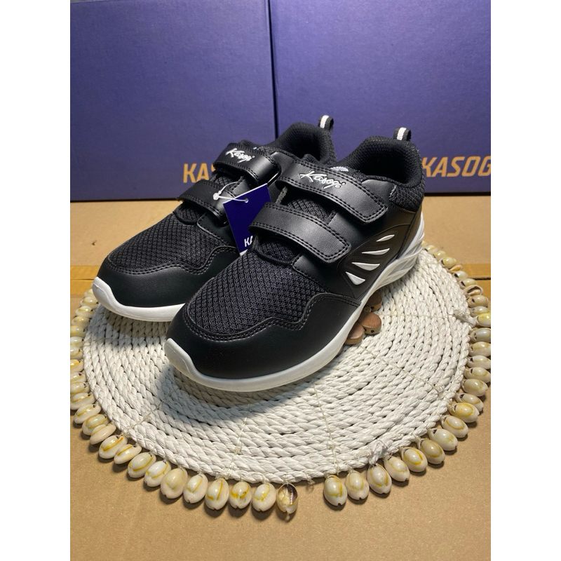 Sepatu sekolah - sepatu anak - Nara by kasogi - warna hitam putih
