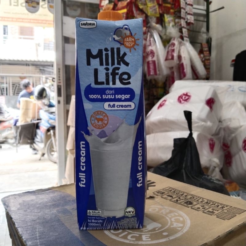 

Milk life full cream 1Liter