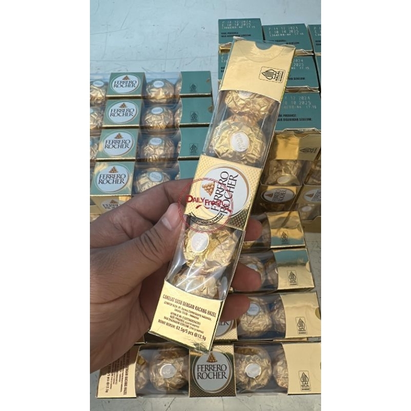 

FERRERO ROCHER PREMIUM CHOCOLATE | COKELAT