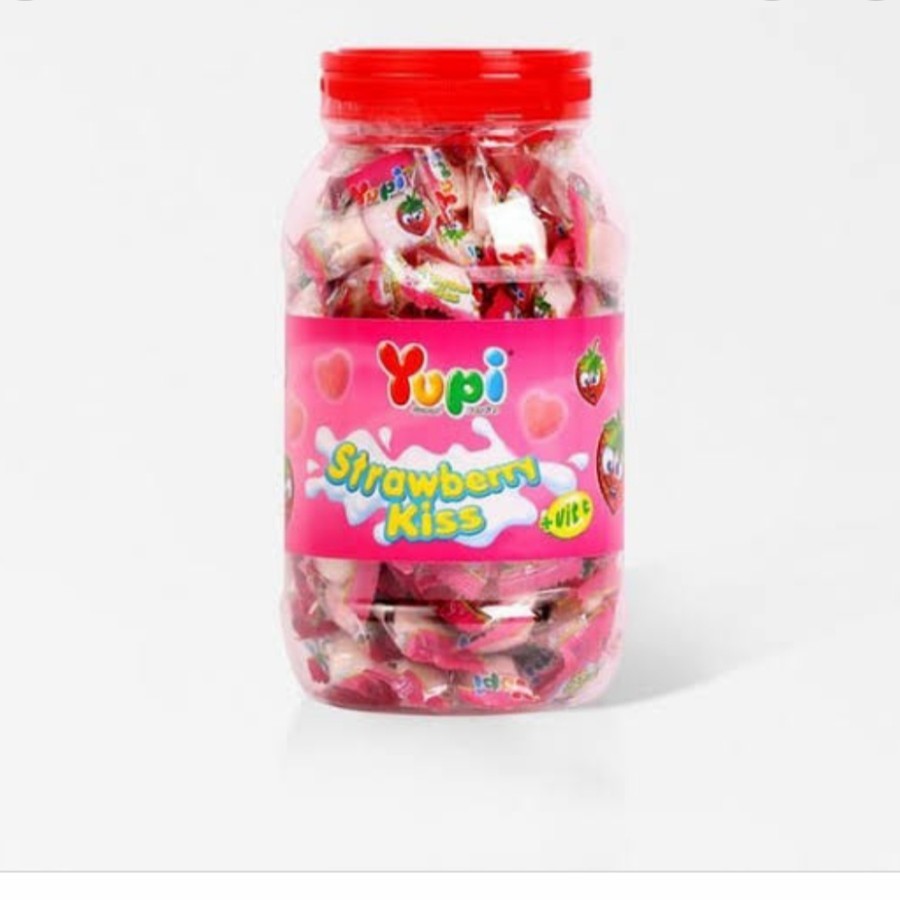 

Permen Yupi Strawberry Kiss 300gr Kemasan Toples / Permen Manis merk YUPI (1 TOPLES)