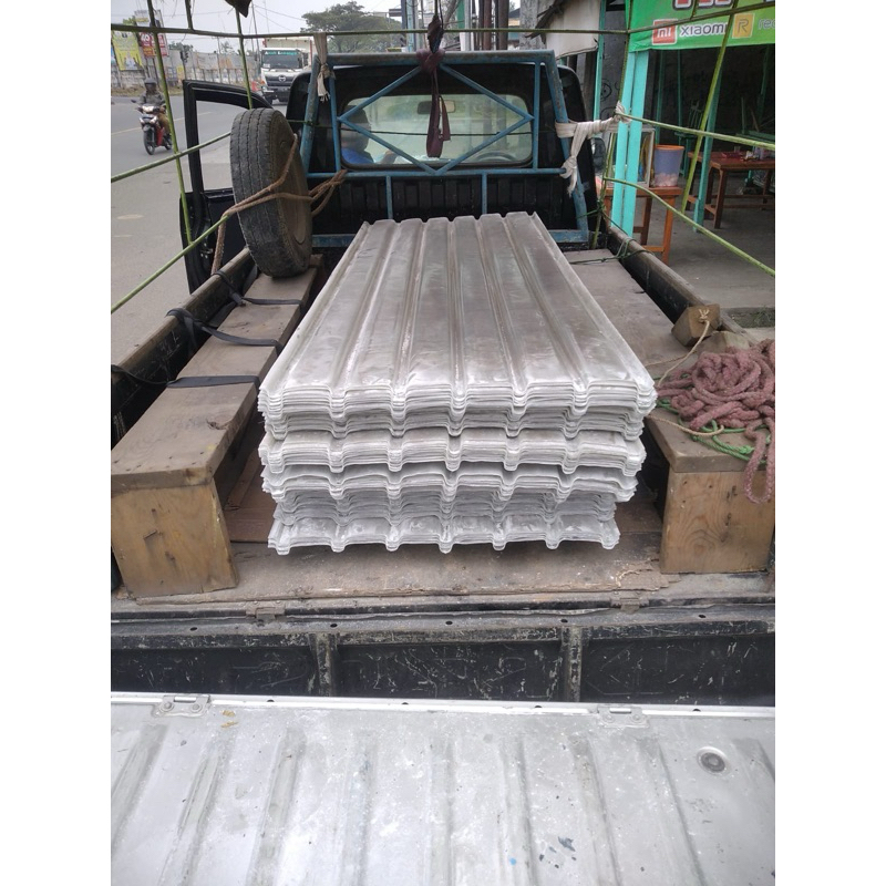 Atap fiber glass transparan