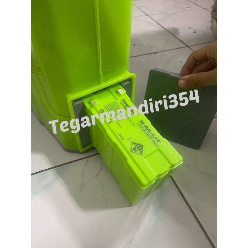 Tumbas Tani Bonus Kaos Tangki Cas Nagasaki 16Liter 125Psi Original Japan Tangki Semprot Elektrik