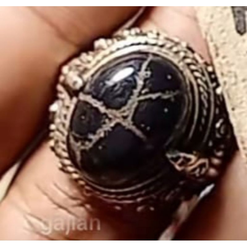 batu badar besi Semeru motif serat emas ajib