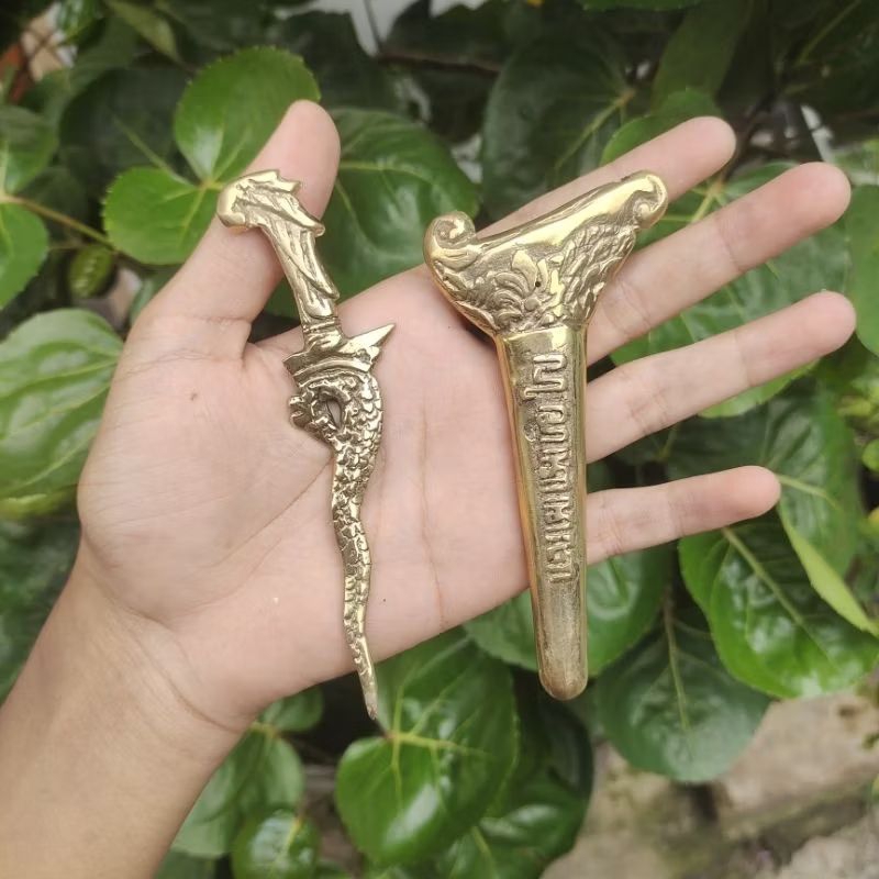 Koleksi keris nogo sosro luk warangka kuningan asli