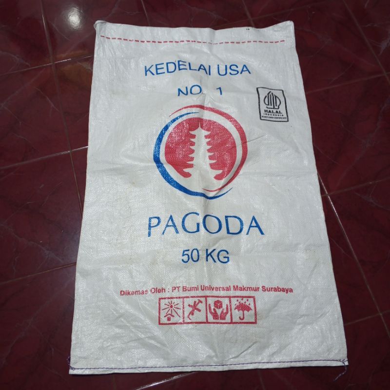 SAK / KARUNG Plastik Bekas Kedelai 50kg atau 1/2 Kwintal / Sak kedelai Bekas Merek Random