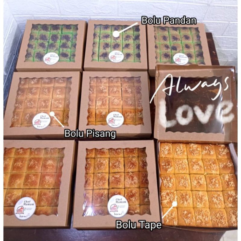 

Bolu Tape / Bolu Pisang / Bolu Pandan Panggang 100 % FRESH uk. 20x20cm
