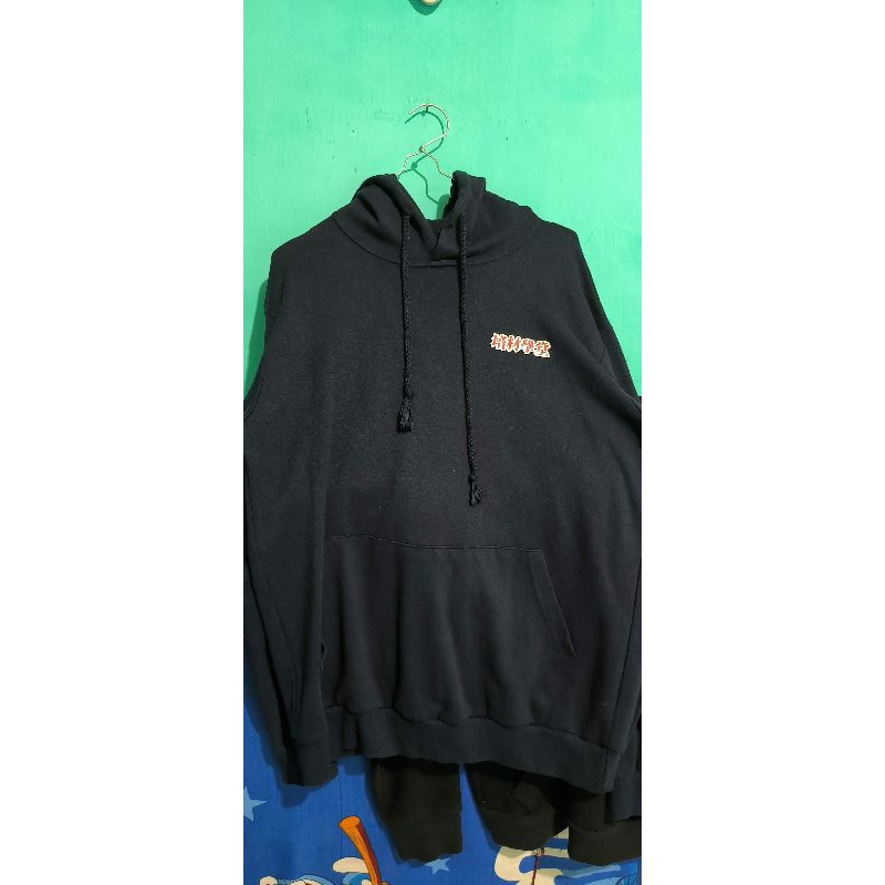 Hoodie no-brand bekas