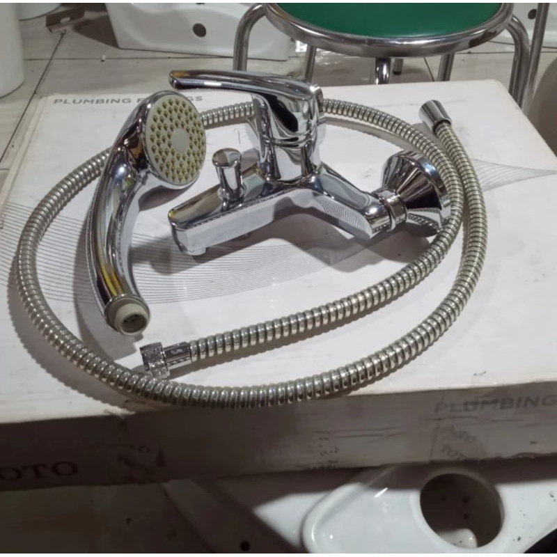 Kran Shower Panas Dingin TOTO