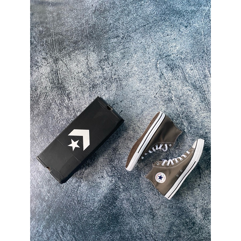 Converse CHUCK Taylor All Stars High Adult's Unisex Sneakers - Brown