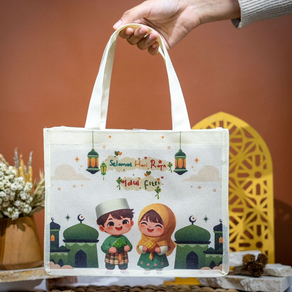 

Tas Goodiebag Premium Edisi Lebaran Hari Raya Idul Fitri Ukuran T20 P25 Siap Kirim