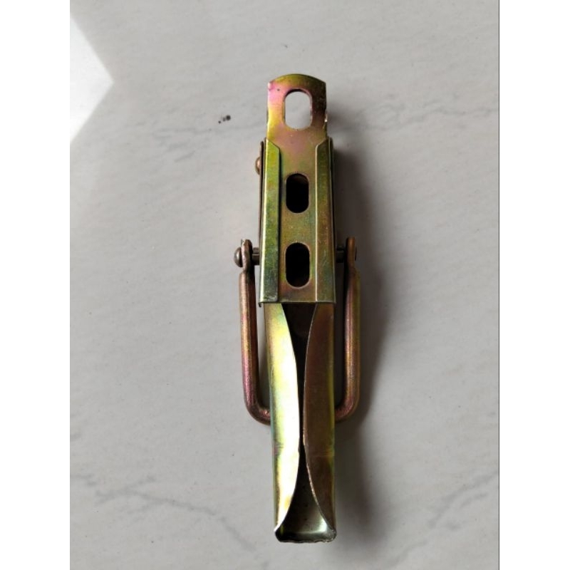 kunci bak l 300 pickup.