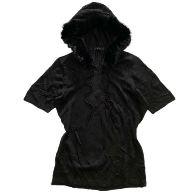 Black Fuzzy Hoodie Non-Zip