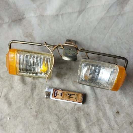 Pajangan Vintage Original Lampu Sepeda Jadul