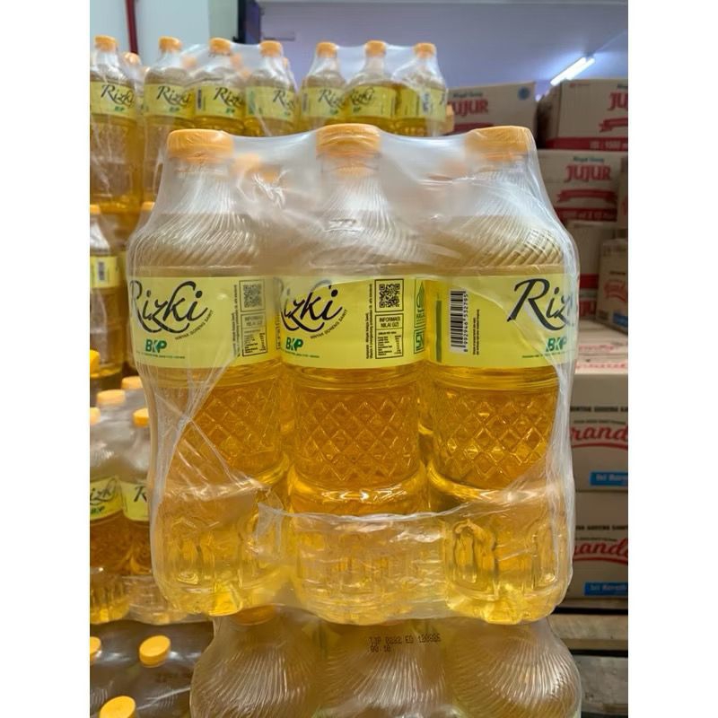 

MINYAK GORENG RIZKI MINYAK RIZKY 850ML 1 BOTOL MINYAK PREMIUM